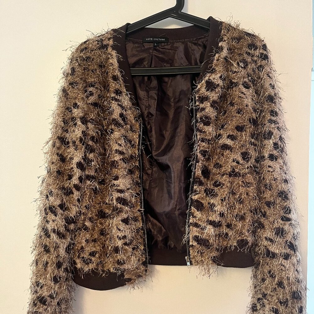 Fuzzy eyelash leopard print bomber jacket -- size L
